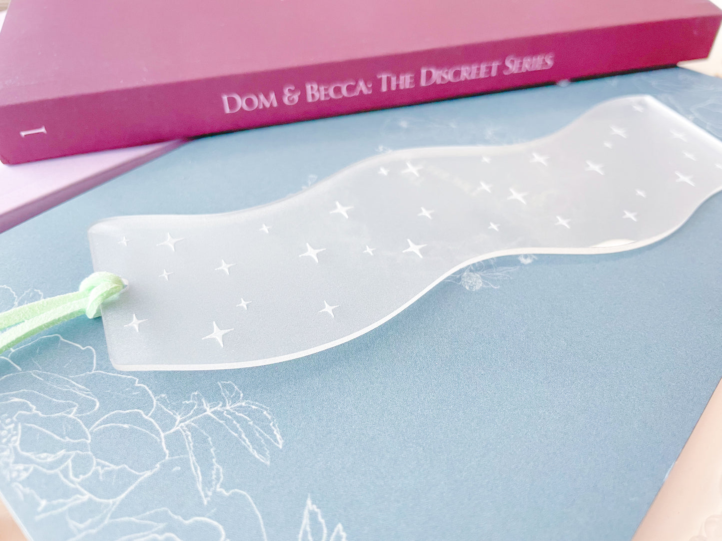 Wavy Stars - Frosted Clear Bookmark