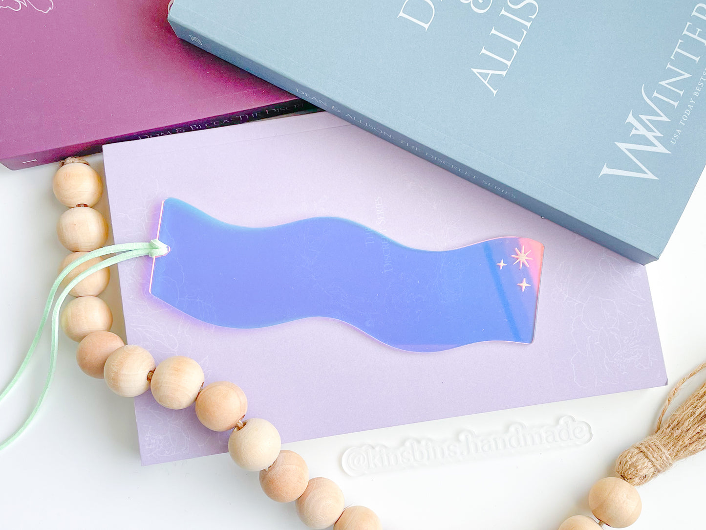 Simple Stars - Shiny Iridescent Wavy Bookmark