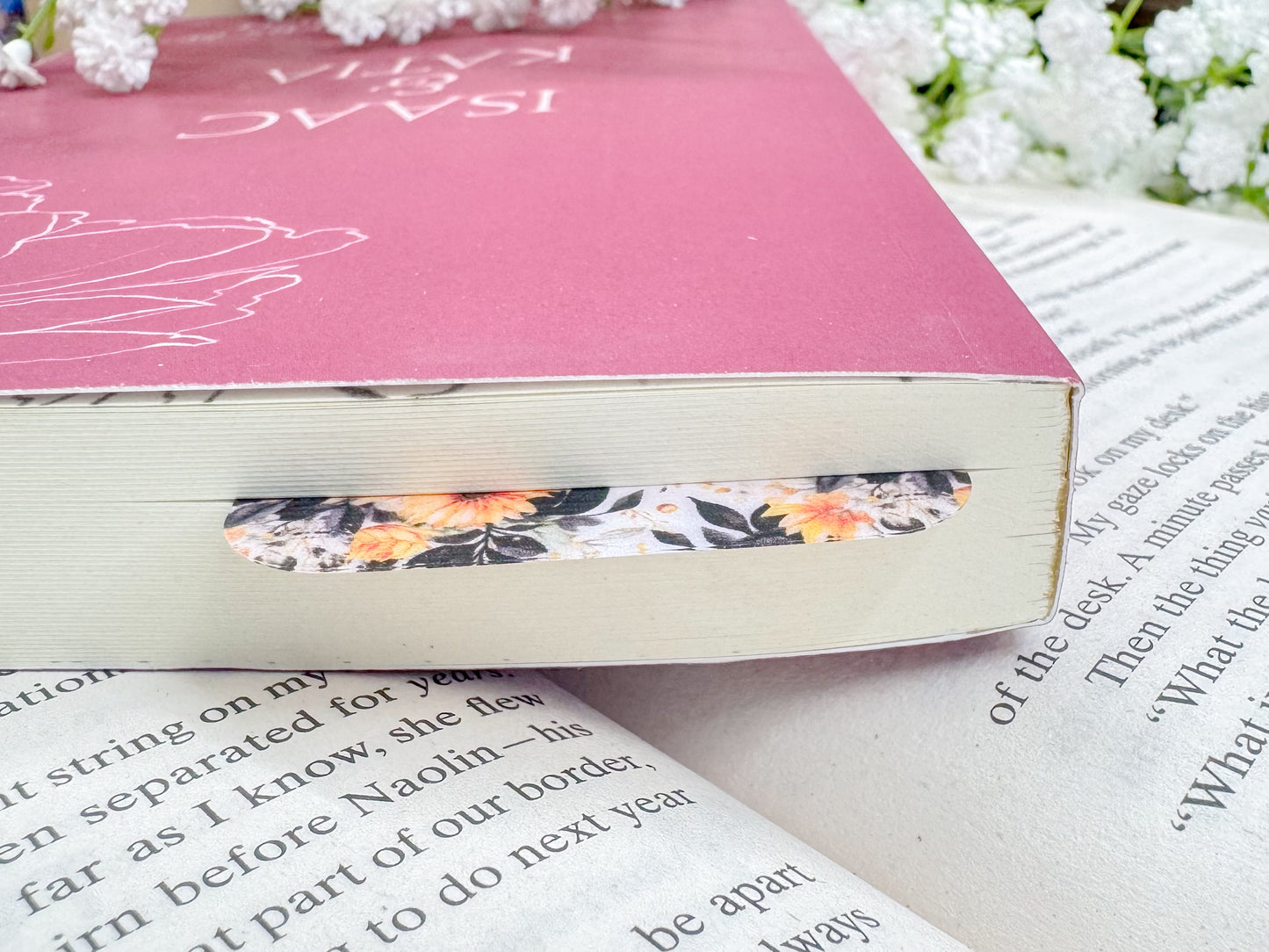 Bookshelves - Flexible Bookmark